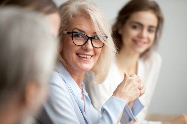 ¿Por qué es importante reponer los dientes perdidos?